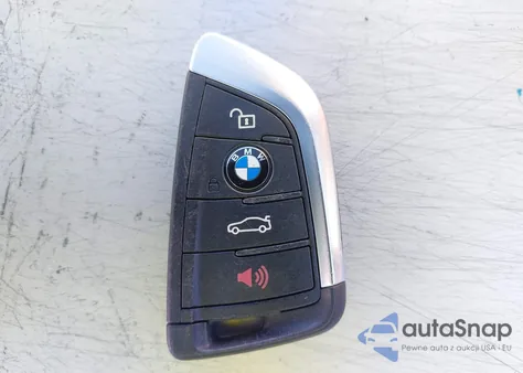 2016 BMW X1 xDrive28I z USA, uszkodzony, nr VIN WBXHT3C35GP887584